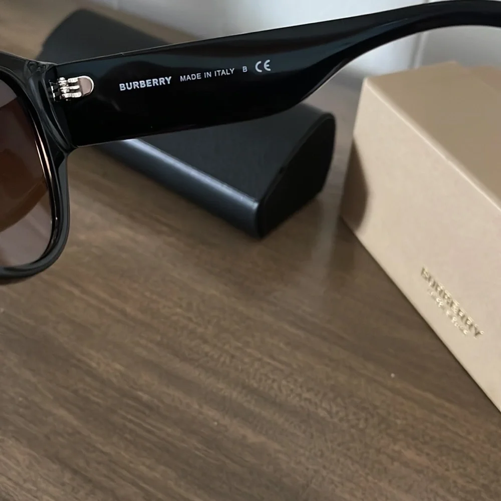 Brand new Burberry sunglasses